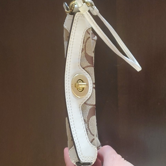 Coach Signature C's Brown White Gold Clutch Wristlet - Picture 3 of 6